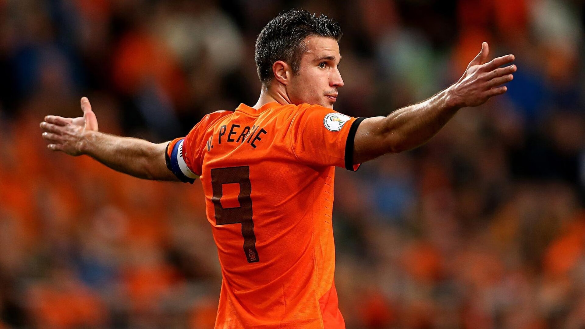 简：迅猛的跑动和精准的射门能力，使他成为全黑队的攻击利器